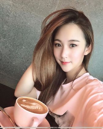 暗卫夫郎陪我爆红娱乐圈
