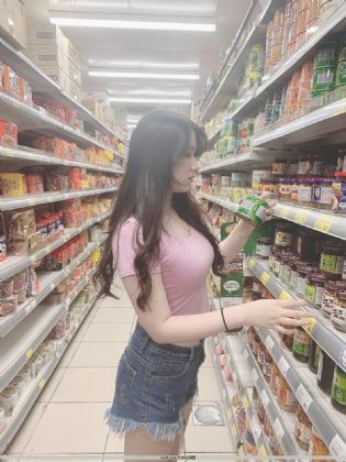 在火车上被民工大叔肏服的女大学生